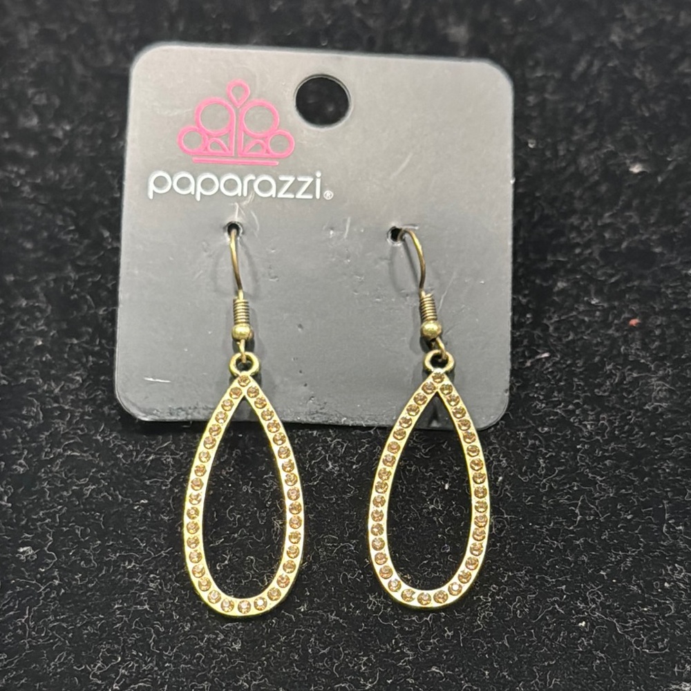 Paparazzi Gold Teardrop Earrings